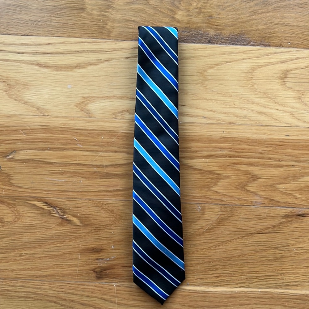 Chaps Tie